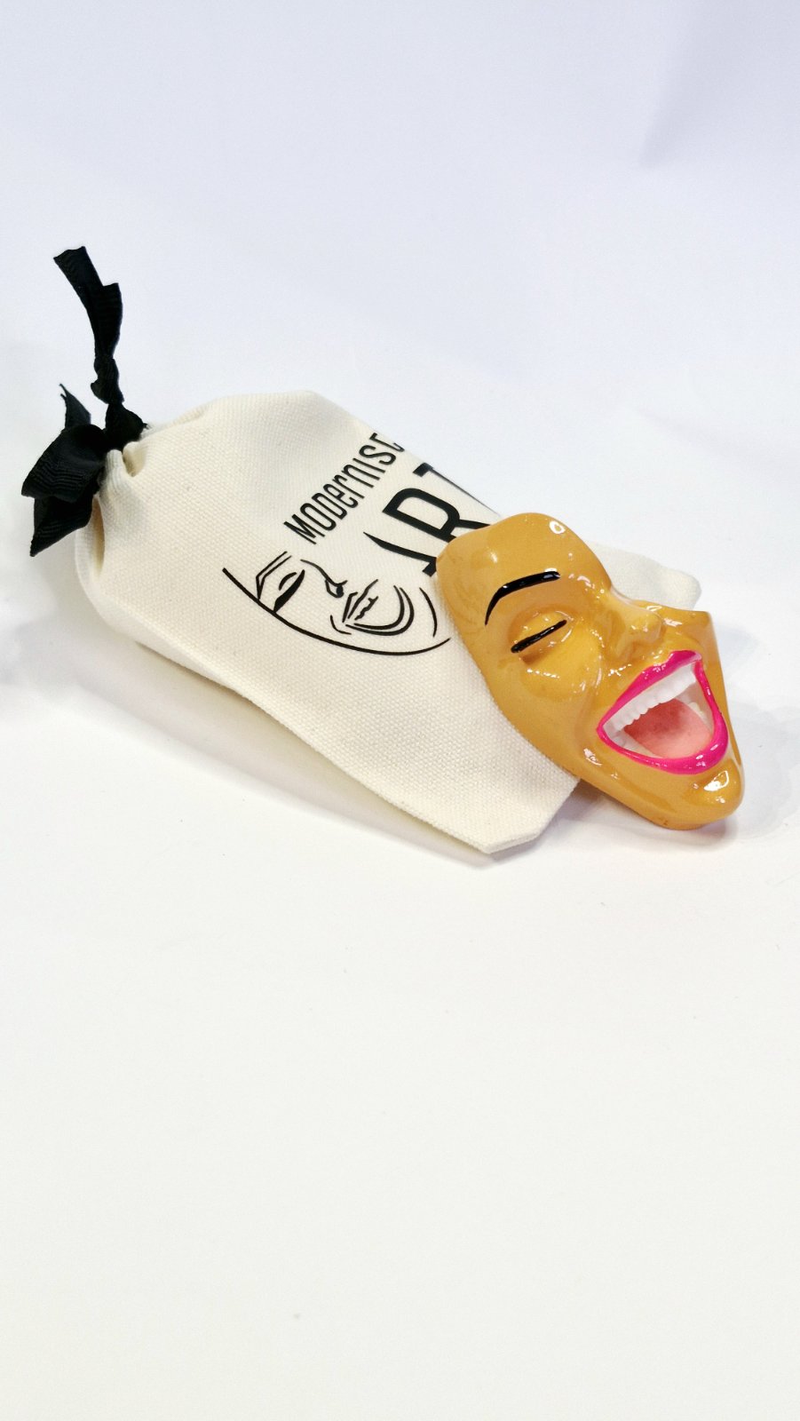 Brooch — Peachy Smile by Modernista Art