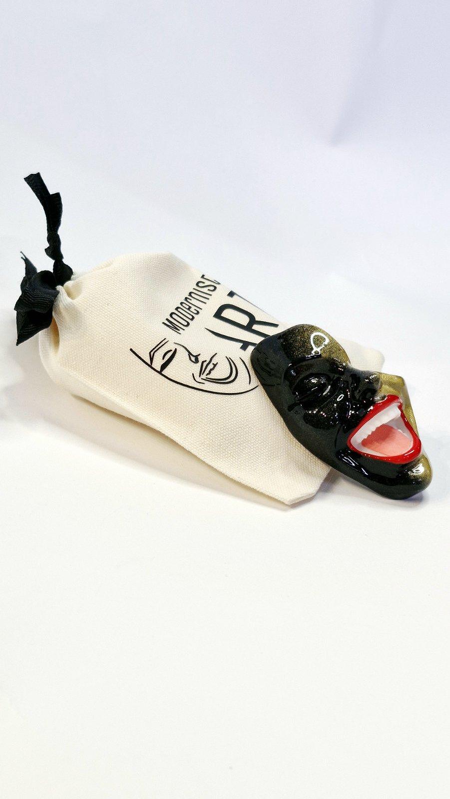 Brooch — Smile Black Gold by Modernista Art