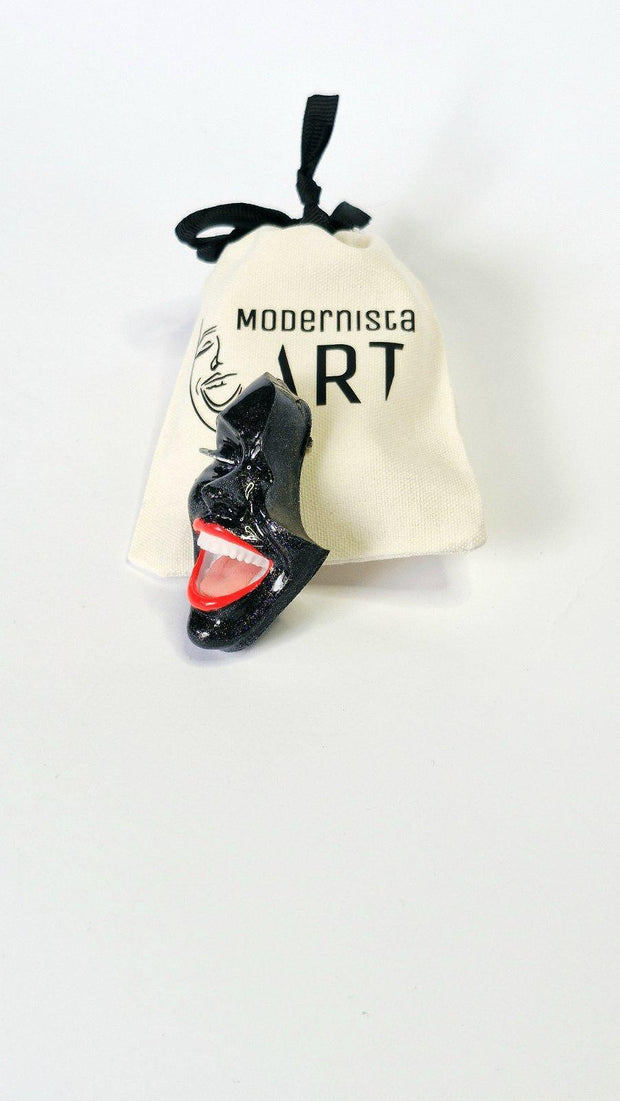 Brooch — Smile Black Shine by Modernista Art