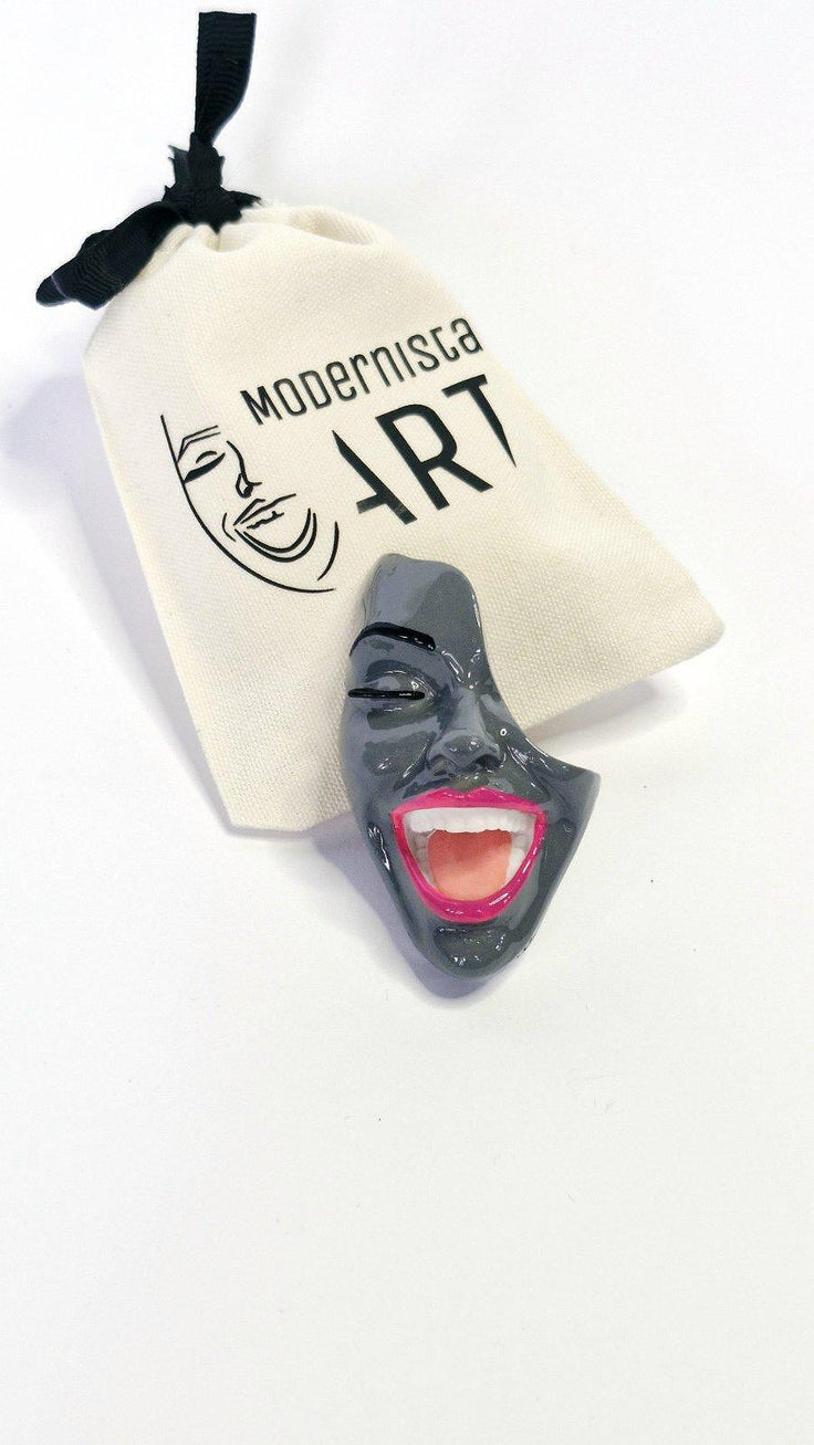 Brooch — Smile Velour Gray by Modernista Art