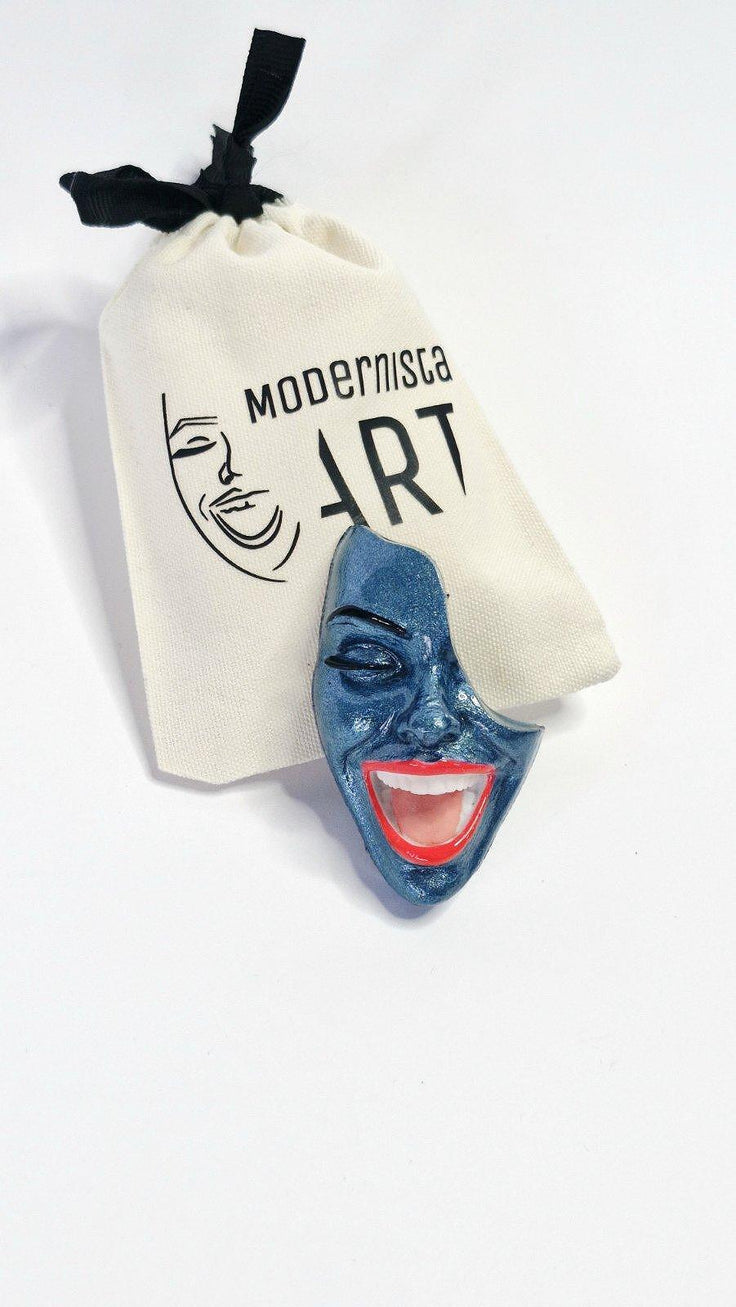Brooch — Smile Jeans Wave by Modernista Art