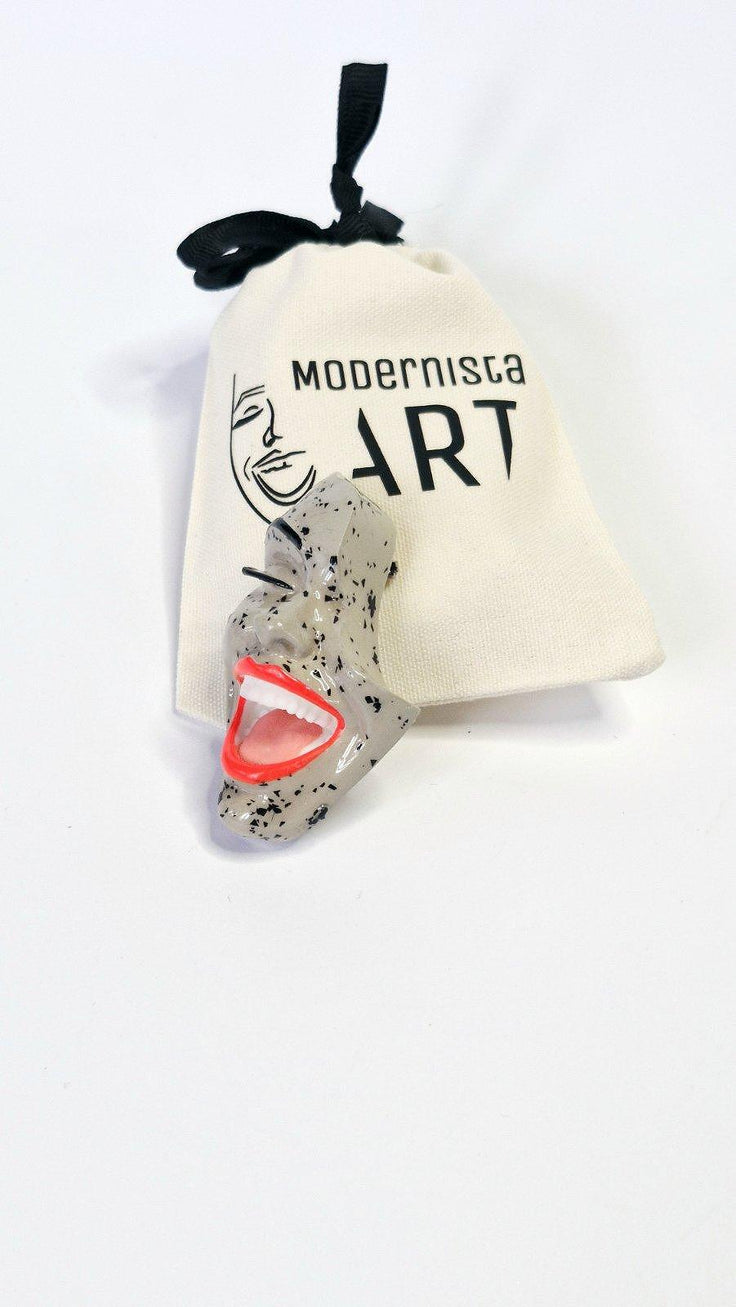 Brooch — Smile Stylish Nude by Modernista Art