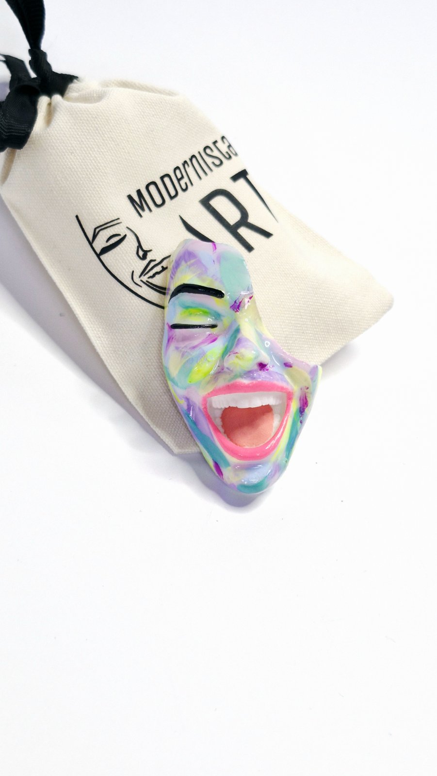 Brooch — Smile Summer Thrills by Modernista Art