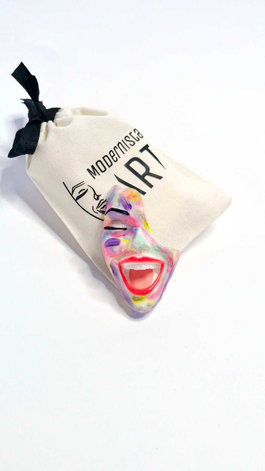 Brooch — Smile Summer Thrills by Modernista Art
