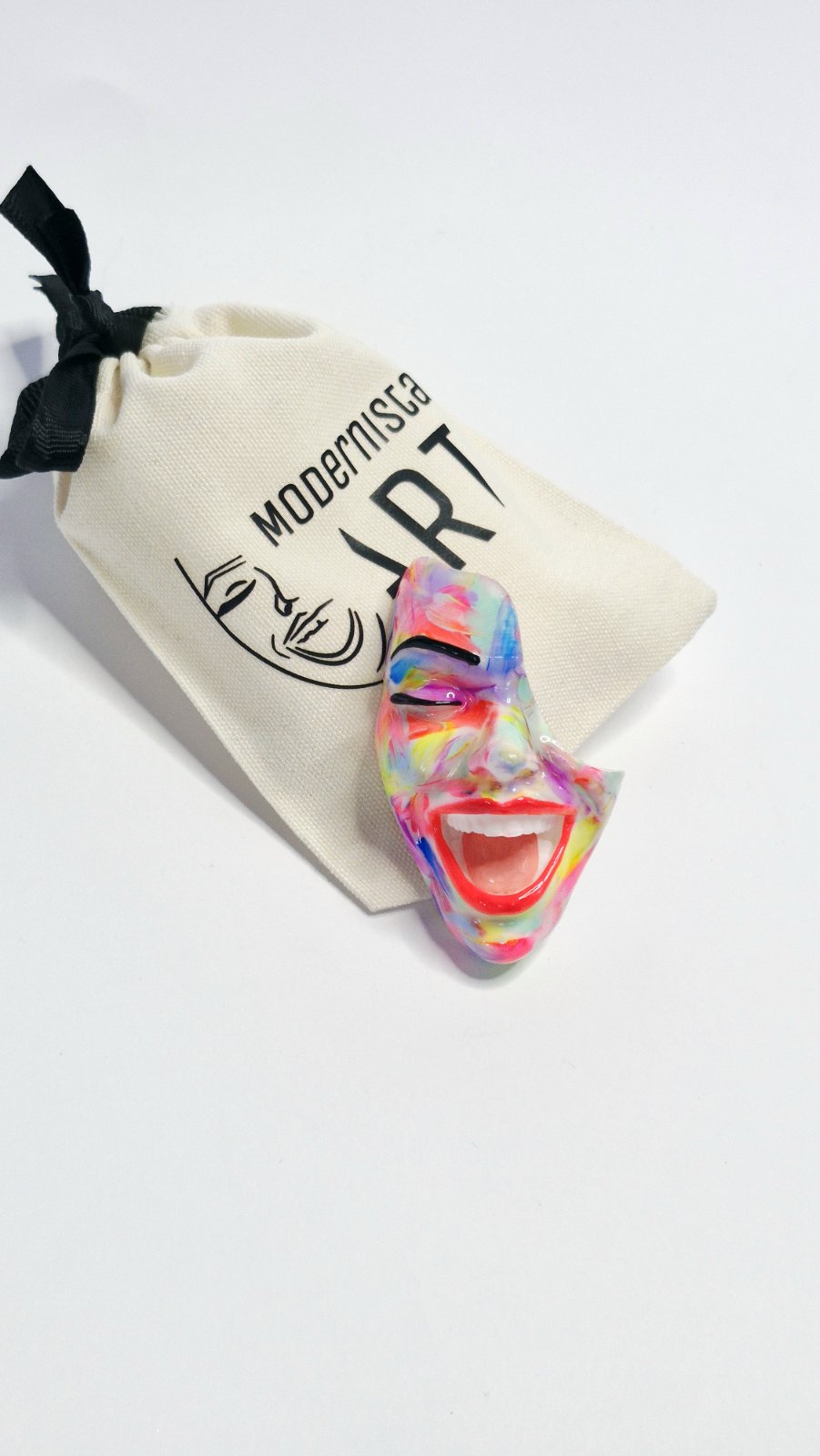 Brooch — Smile Summer Thrills by Modernista Art