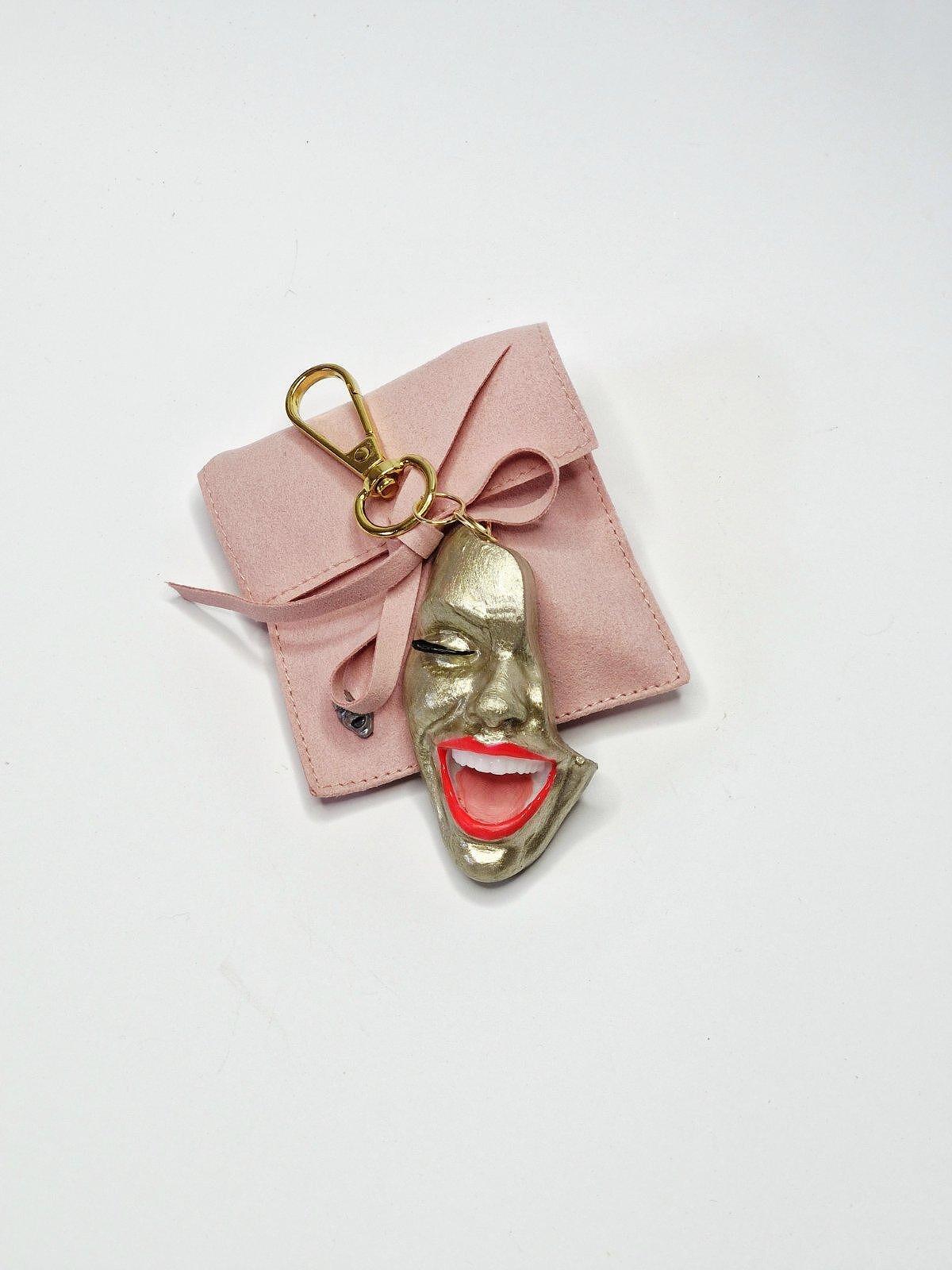 Keychain — Smile Silky Gold by Modernista Art