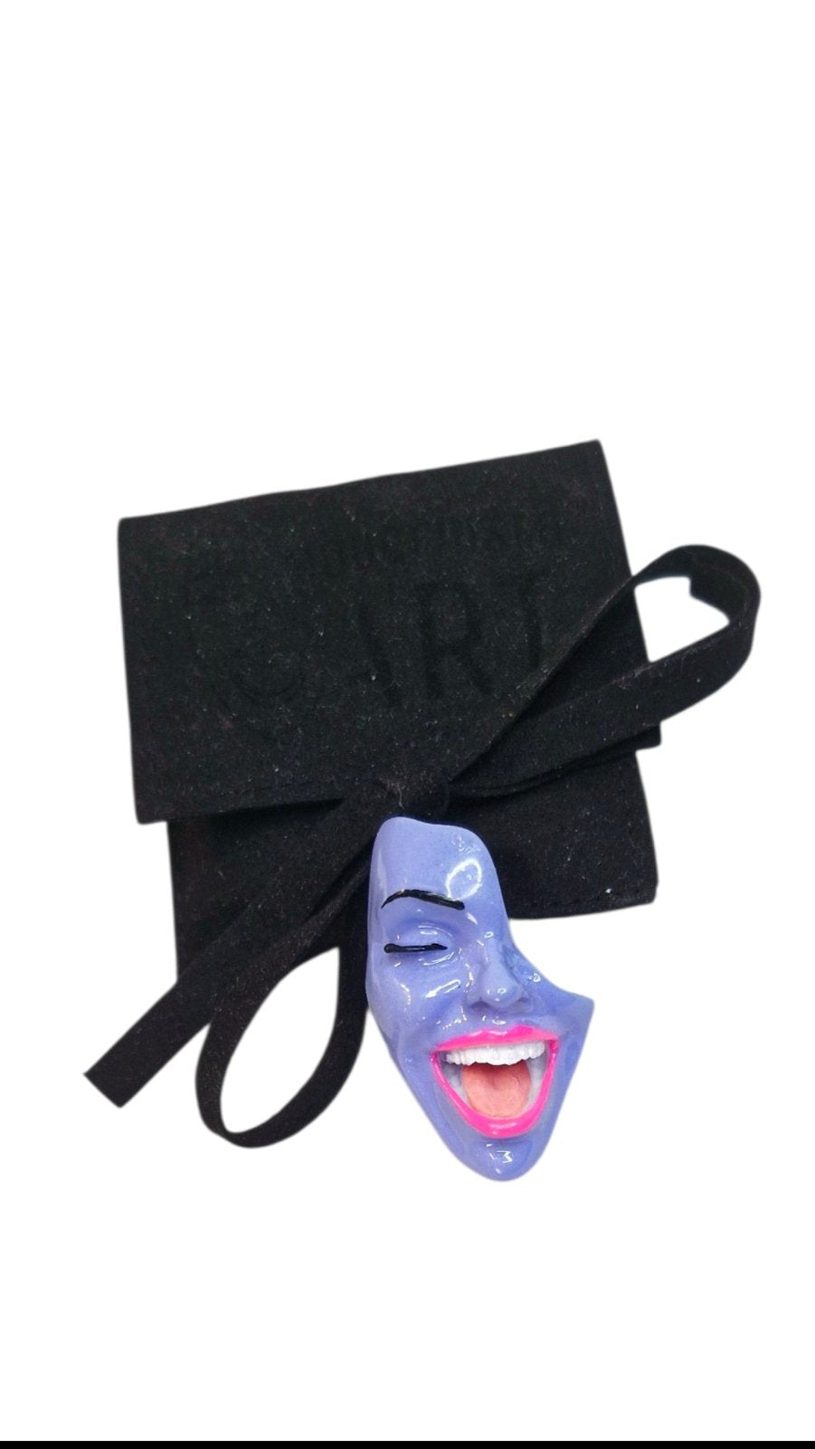 Lavender Smile mini-broche