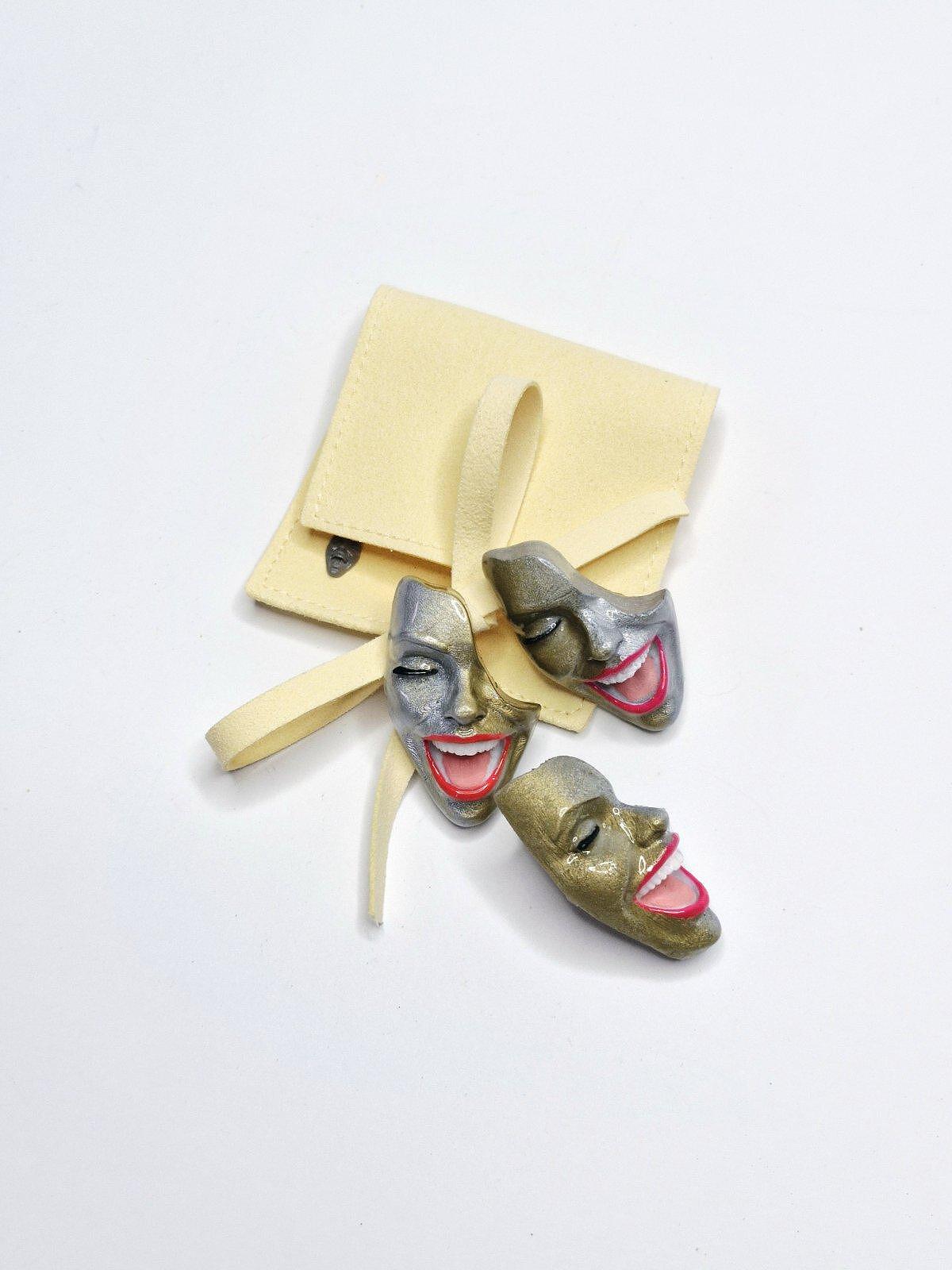 Mini Brooch — Smile Silver Gold by Modernista Art